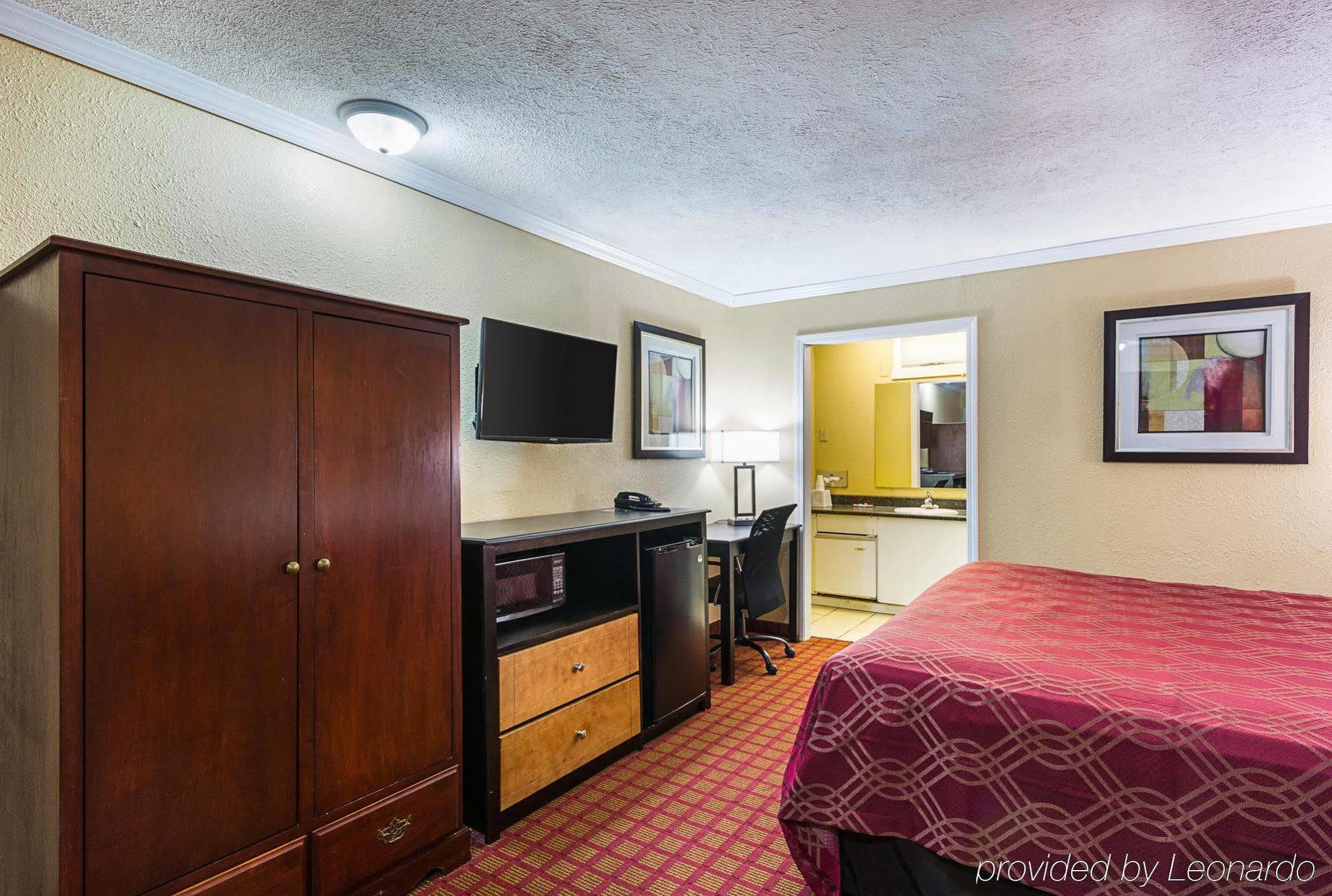 Rodeway Inn West Dodge 奥马哈 外观 照片